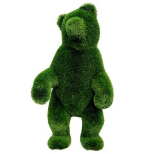 Orso in piedi in erba sintetica