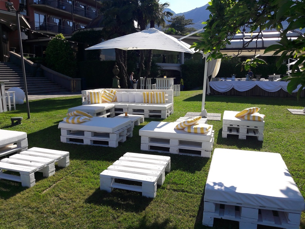 Divano Pallet angolare bianco - immagine 4